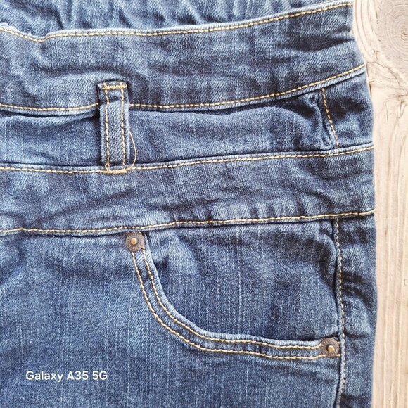 Mossimo Supply Co. Womens Denim Cuffed Shorts Medium Wash Blue 14/32 Mid-Rise Si - Picture 4 of 11